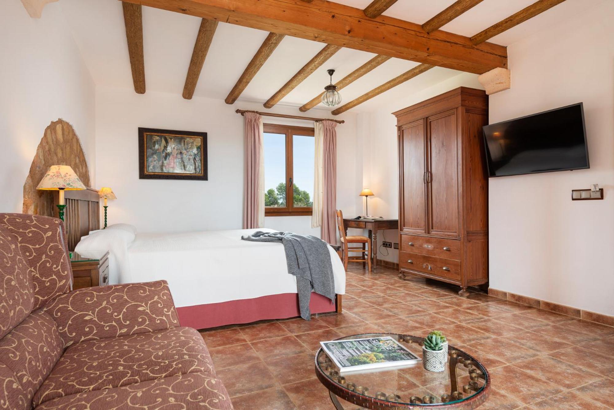 Finca Hotel Can Canals & Spa 캄포스 외부 사진