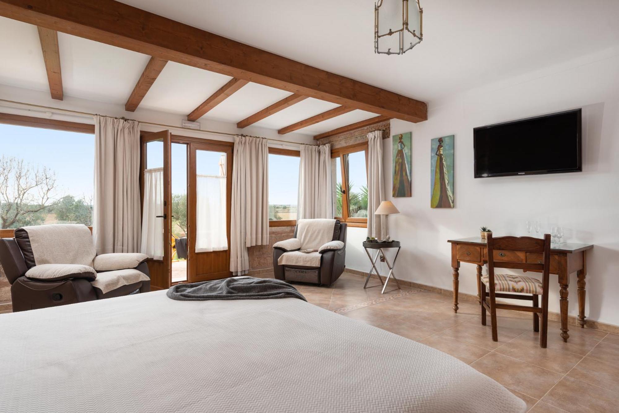 Finca Hotel Can Canals & Spa 캄포스 외부 사진